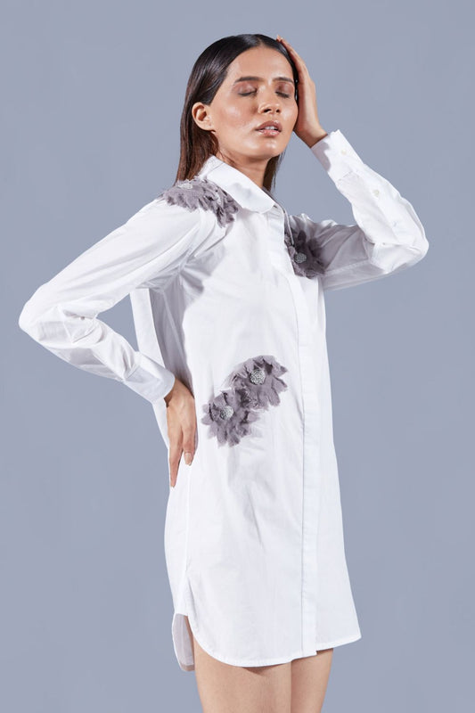 Embellished White Poplin Shirt Dress - Auruhfy India