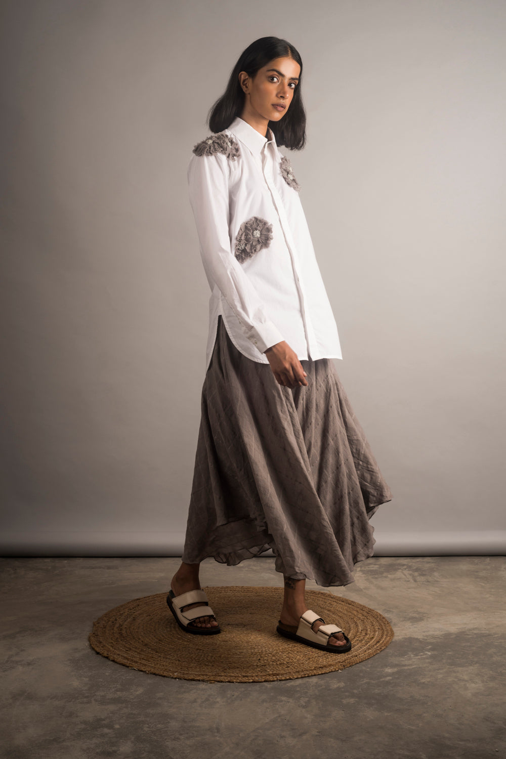 Embellished White Poplin Shirt - Auruhfy India