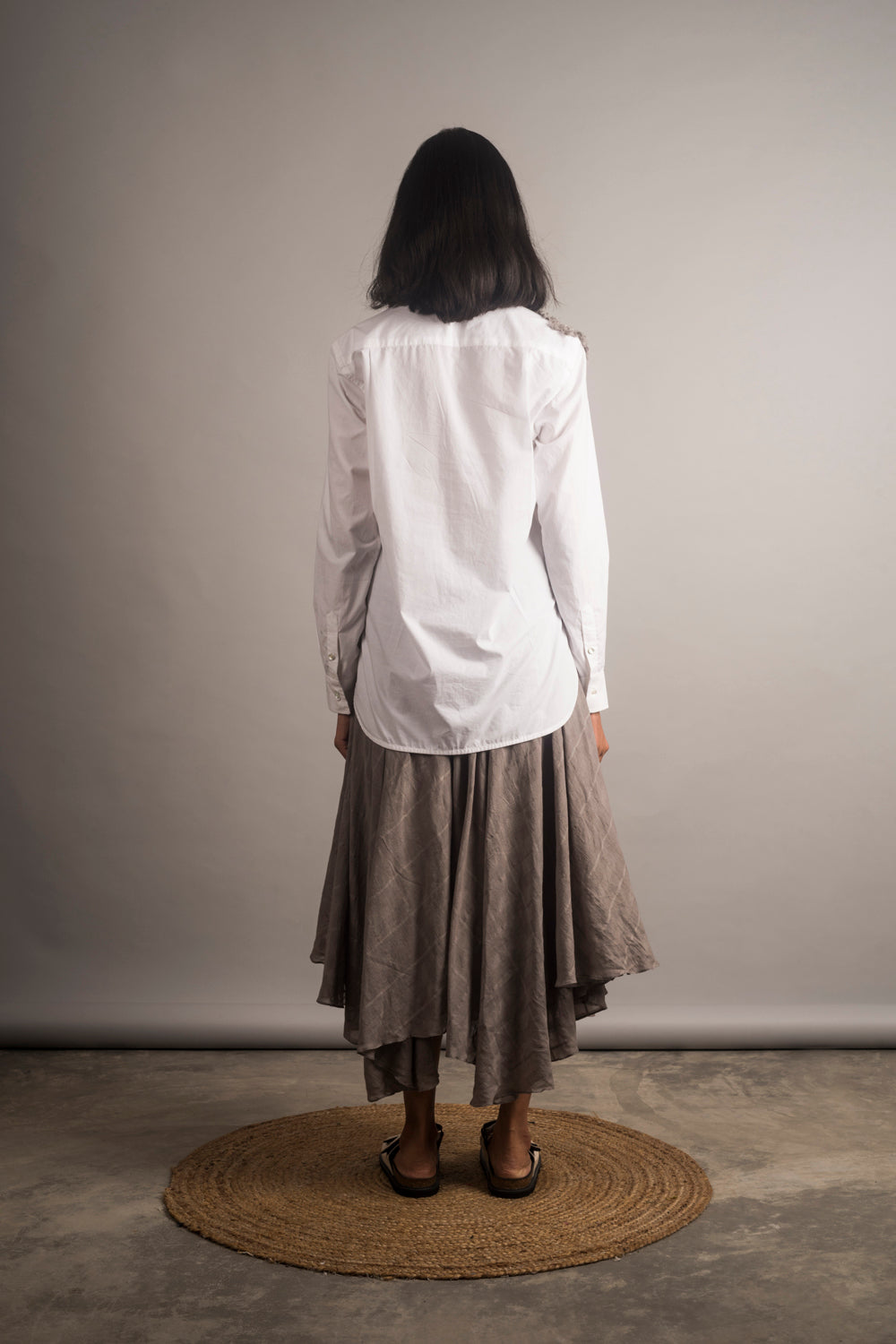Embellished White Poplin Shirt - Auruhfy India