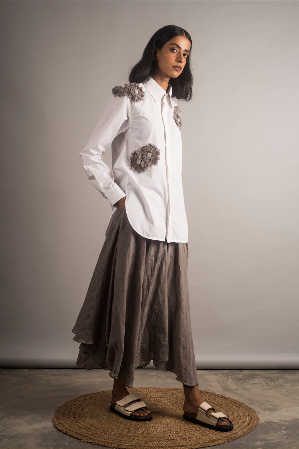 Embellished White Poplin Shirt - Auruhfy India