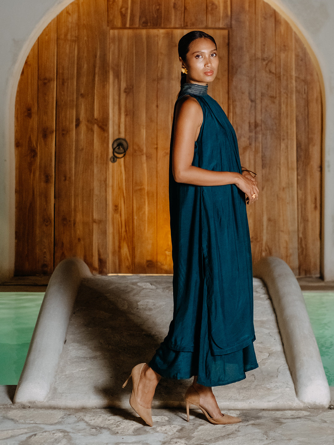 Divya In Our Drift Away - Auruhfy India