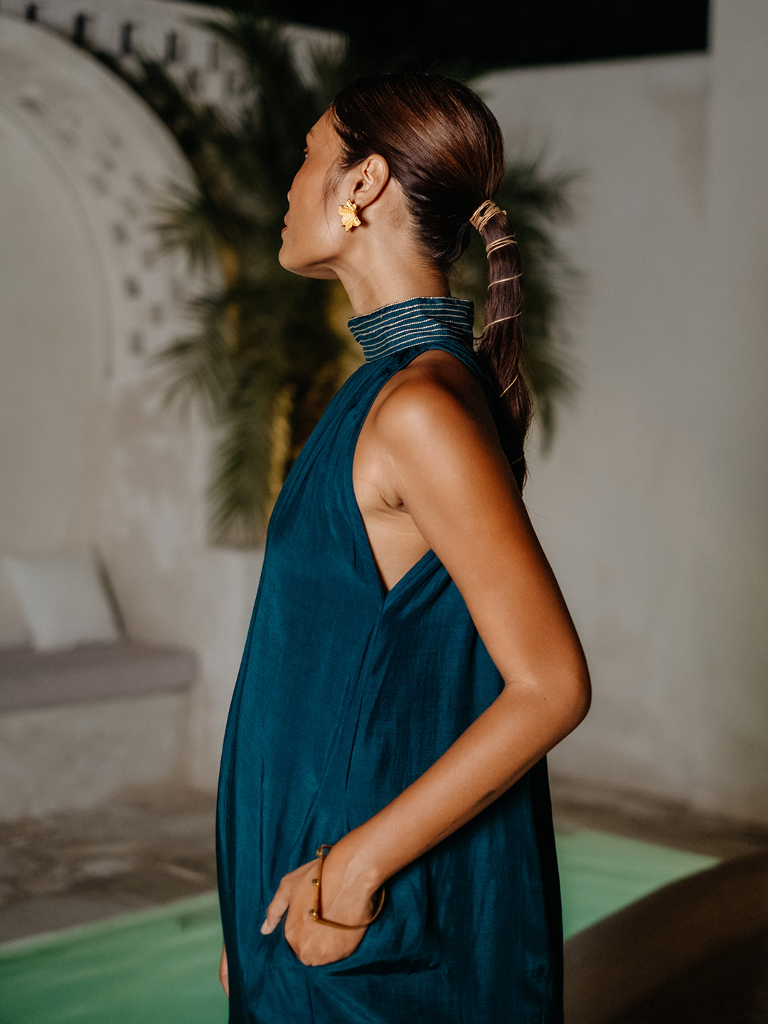 Divya In Our Drift Away - Auruhfy India