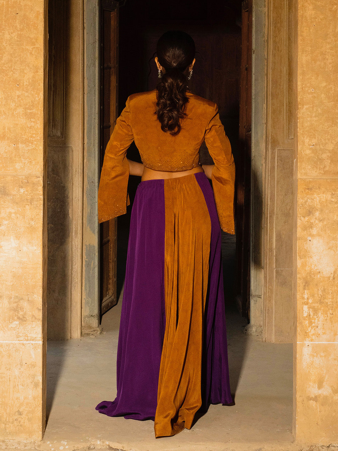 Zainab Asymmetric Skirt Set - Auruhfy India