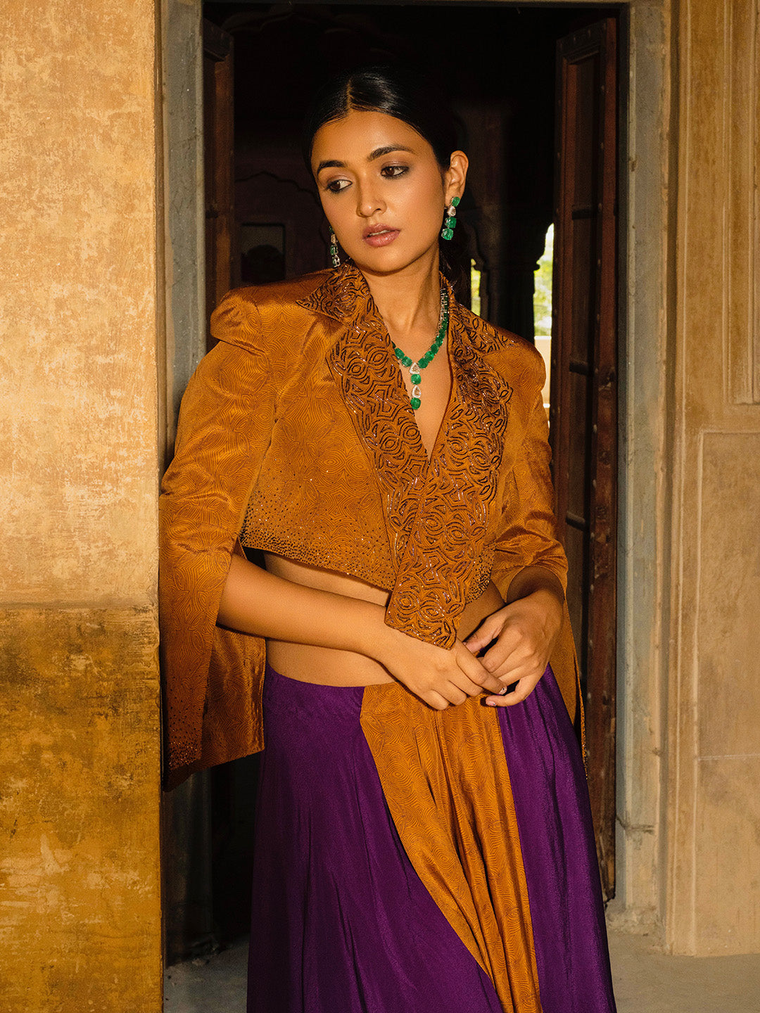 Zainab Asymmetric Skirt Set - Auruhfy India
