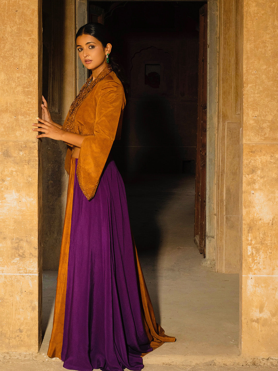 Zainab Asymmetric Skirt Set - Auruhfy India