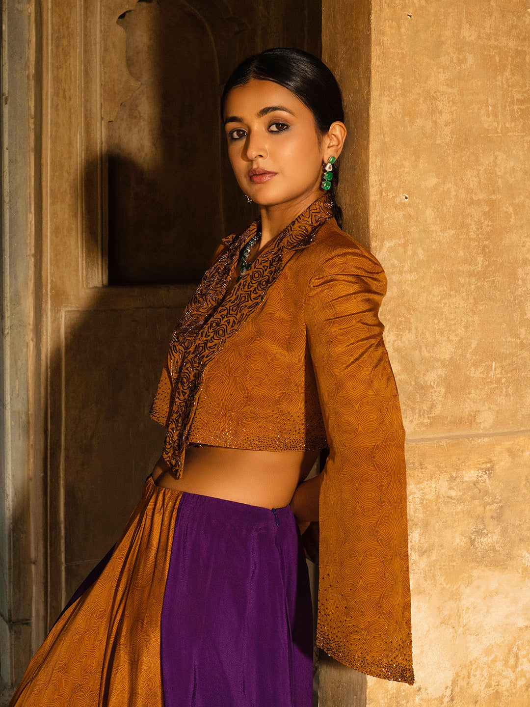 Zainab Asymmetric Skirt Set - Auruhfy India