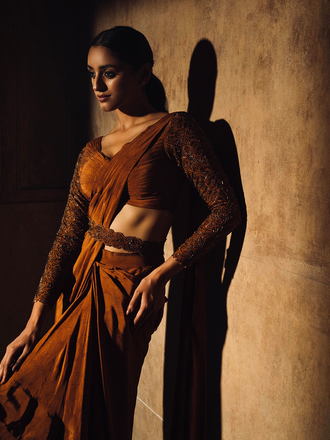 Zarposh Draped Saree - Auruhfy India