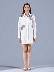 Embellished White Poplin Shirt Dress - Auruhfy India