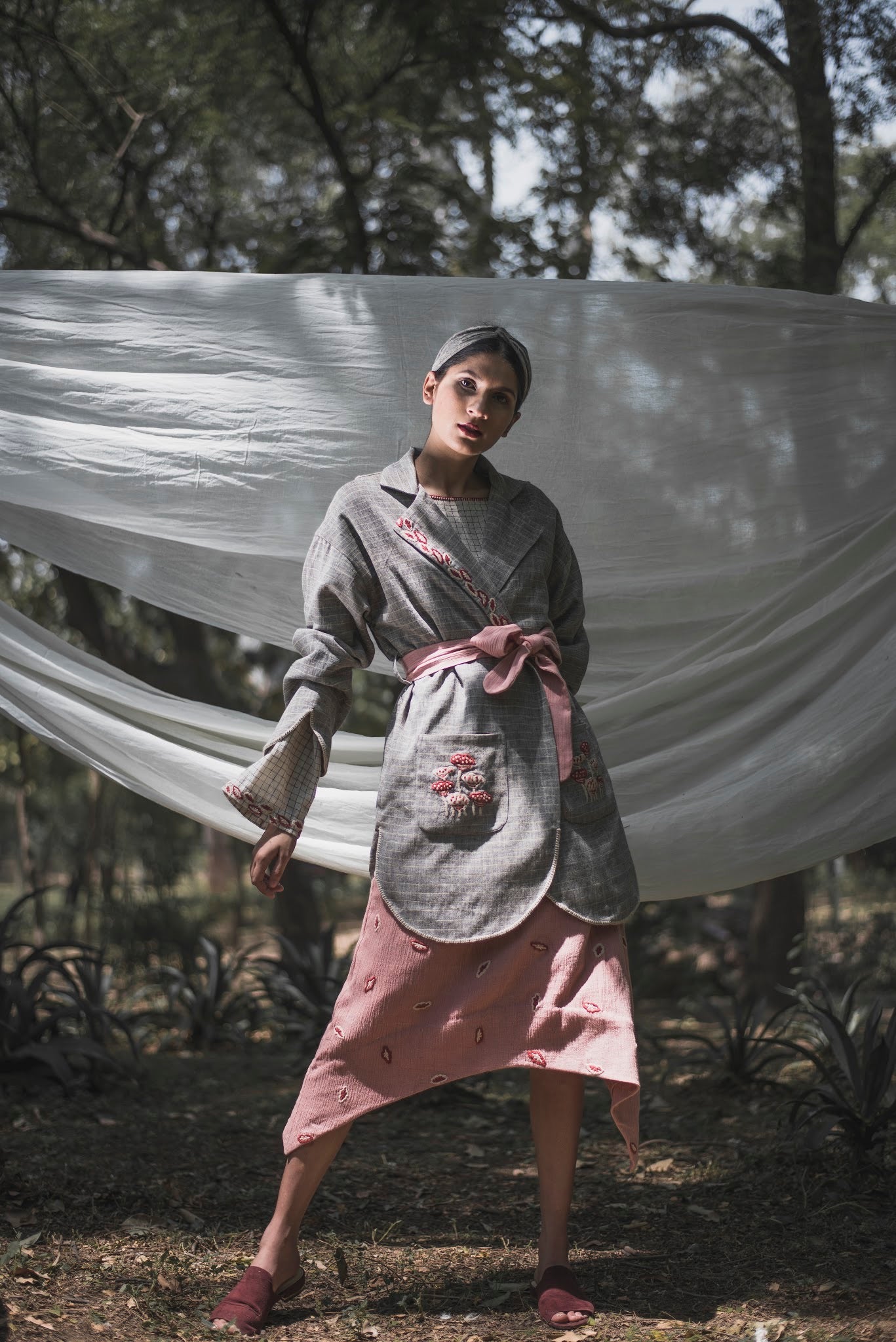 Hallaka Skirt - Auruhfy India