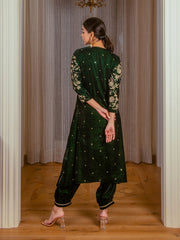 Rubina Dilaik In Our Silk Velvet A-Line Embroidered Kurta Set - Auruhfy India