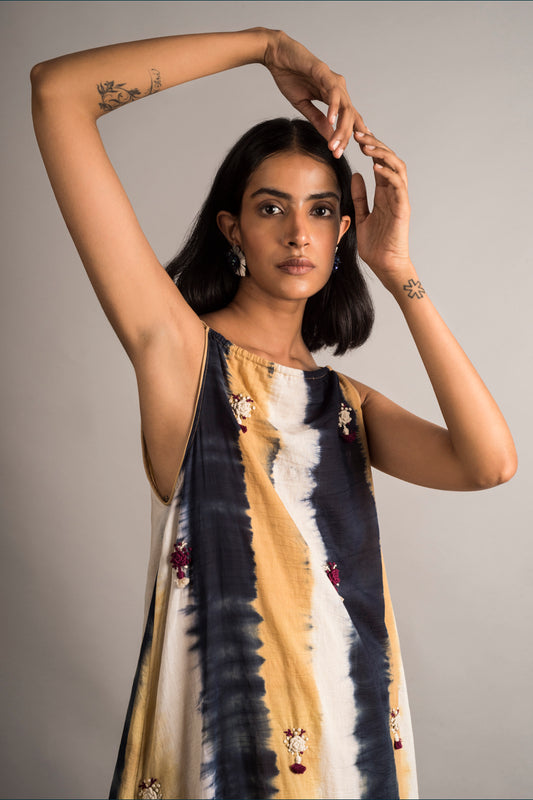 Striped Tie-Dye Embroidered Set - Auruhfy India