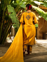 Gehna Suit Set