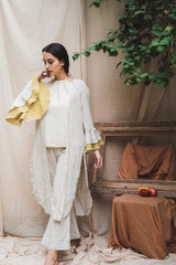 Off-White Top - Auruhfy India